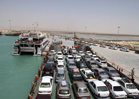 صف ۱۱ کیلومتری خودرو و مسافر در بندرچارک ساعت هشت صبح امروز به صفر رسید