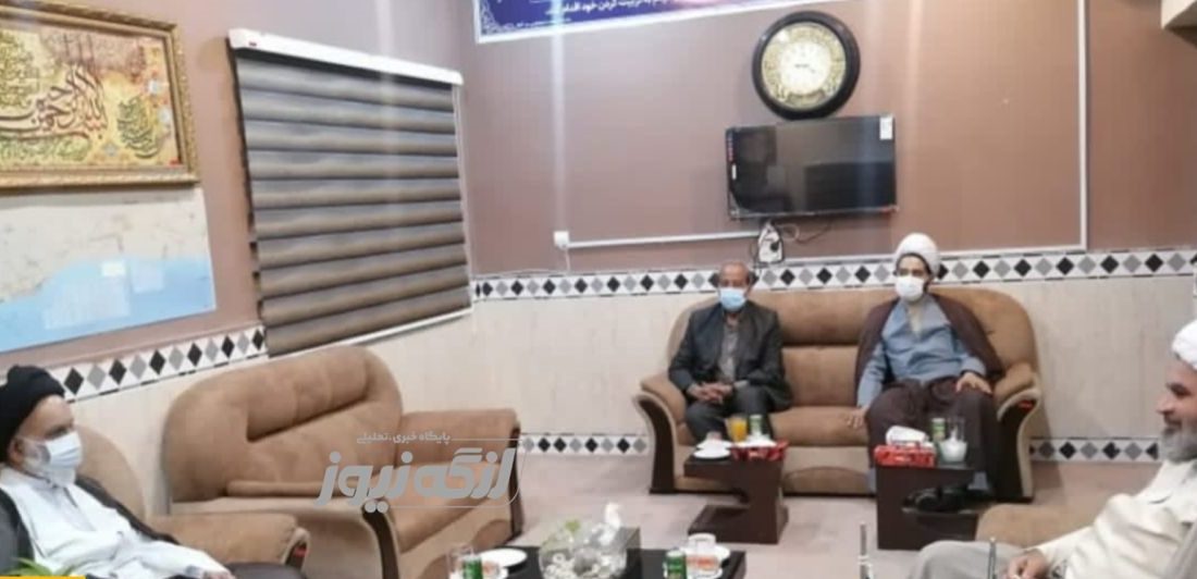 دیدار حضرت آیت الله رکنی با امام جمعه شهرستان بندرلنگه