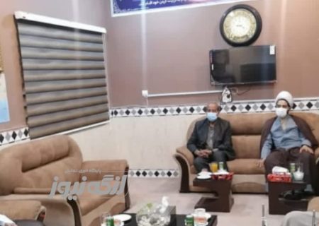 دیدار حضرت آیت الله رکنی با امام جمعه شهرستان بندرلنگه
