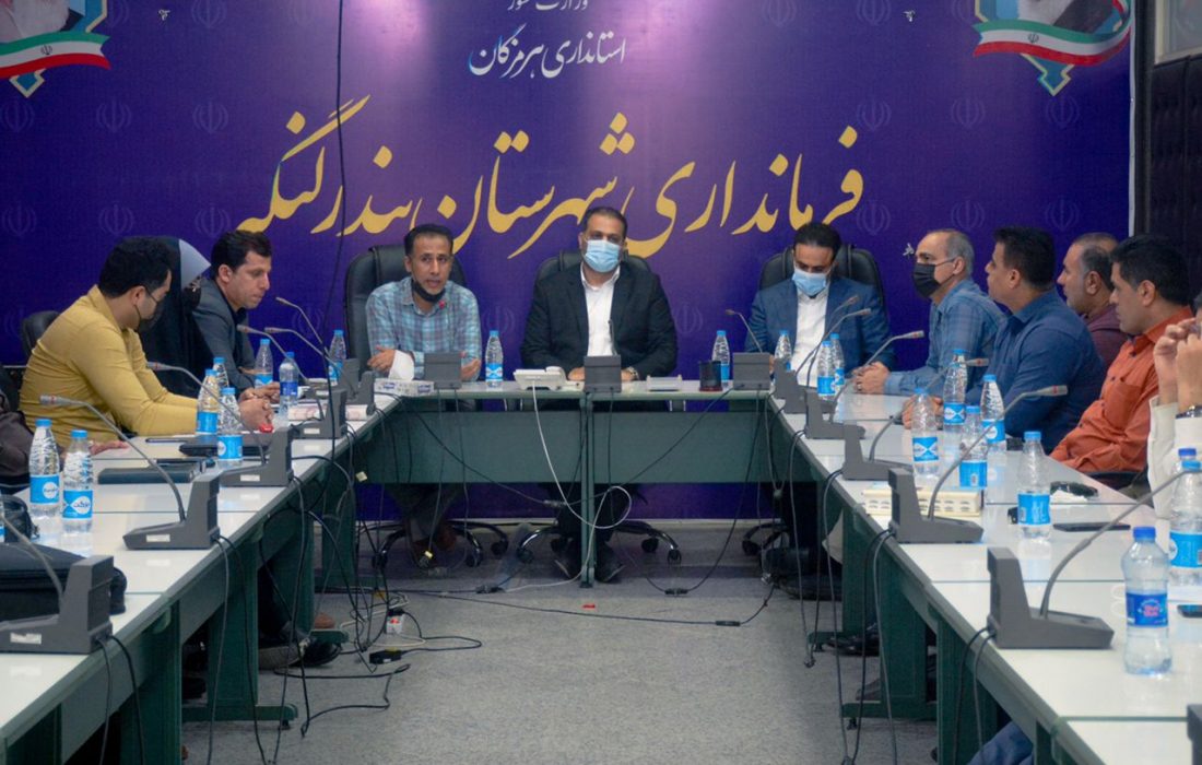 مراسم معارفه اعضای جدید هیئت بدنسازی و پرورش اندام شهرستان بندرلنگه برگزار شد