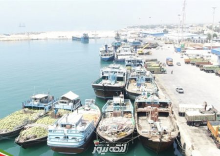 پهلوگیری بیش از ۳ هزار فروند شناور در بنادر غرب استان هرمزگان و نجات جان ۱۲ نفر در آب های حوزه ی استحفاظی غرب هرمزگان در فروردین ماه سال ۱۴۰۲