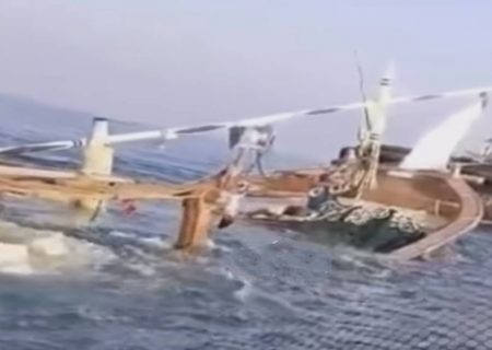 برخورد کشتی هندی با لنج صیادی بندرلنگه