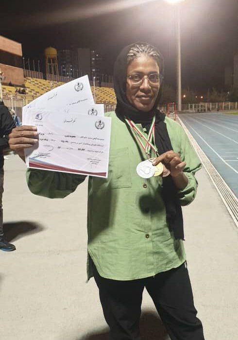 درخشش ورزشکار شهر بندرلنگه در مسابقات دوومیدانی پیشکسوتان کشور