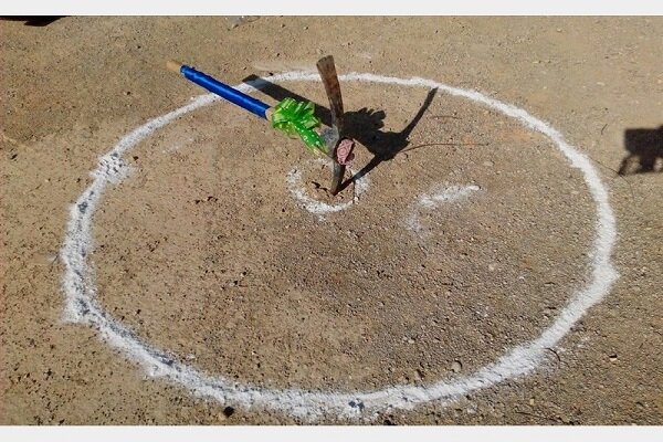 آیین کلنگ زنی ساخت هنرستان ۱۵ کلاسه خیر ساز در بندرلنگه