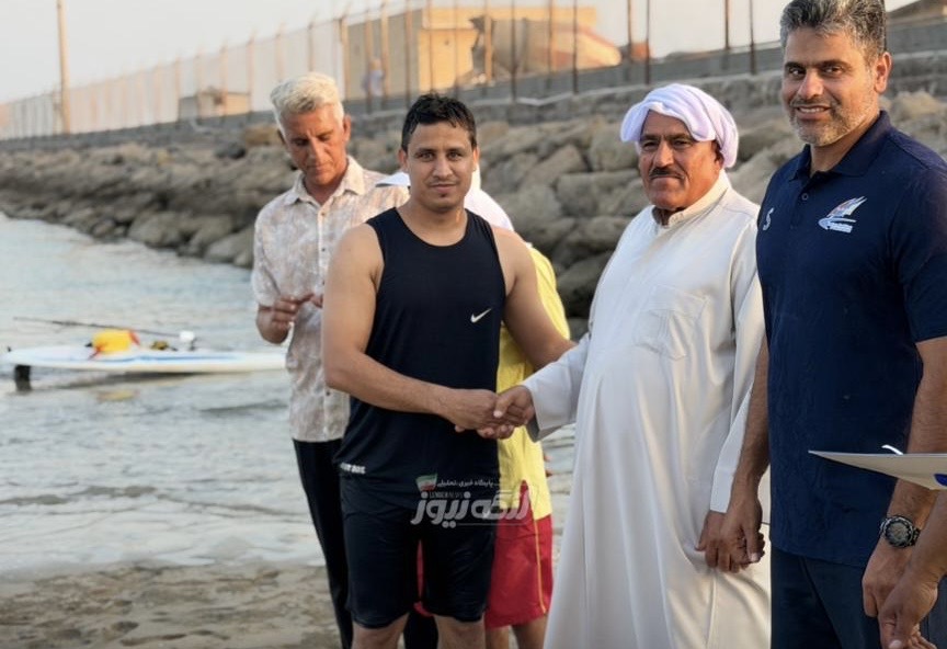 محمد کنگونی قهرمان مسابقات شنا، در بندرلنگه شد