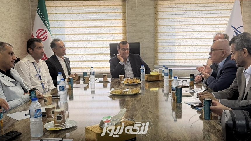 با اضافه شدن پرواز مستقیم تهران-بندرلنگه برنامه پروازی بندرلنگه از دو به سه پرواز در هفته افزایش یافت