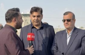 هدیه نماینده به ورزشکاران بندرلنگه؛ تعویض چمن و بهبود نور ورزشگاه تا پایان سال