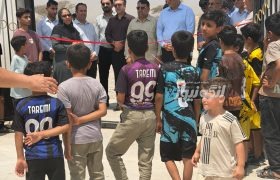 افتتاح زمین‌های چمن مصنوعی روستاهای تنب بنگرو و پیشگان بندرلنگه با اعتبار ۵۰ میلیارد ریال