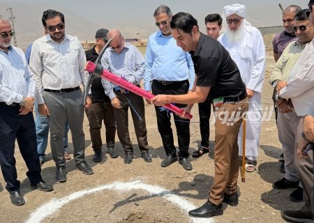 کلنگ‌زنی سالن ورزشی خورچاه با اعتبار ۶۰ میلیارد تومان
