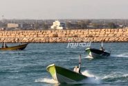 دمای ۴۰ درجه‌ای و دریای کمی مواج در بندرلنگه