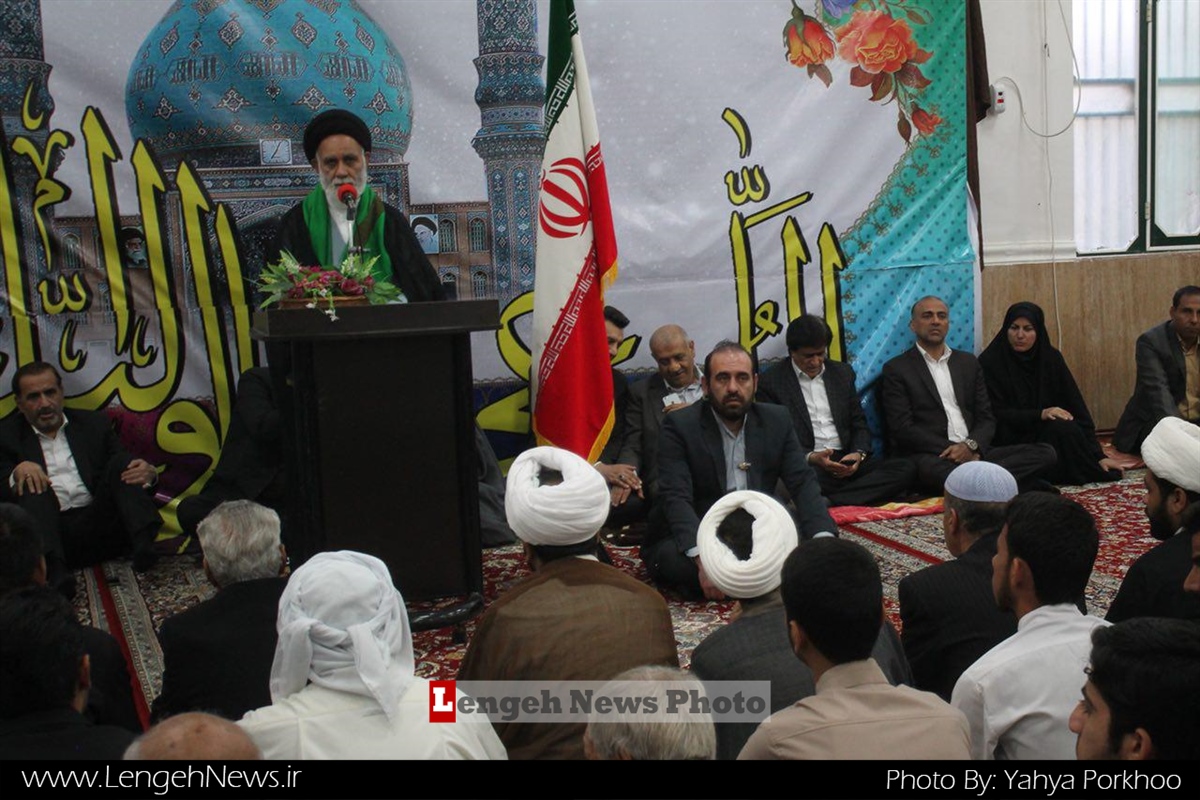 مردم دغدغه معیشت را دارند/ ملوانان و صیادان واقعی جزء محروم ترین افراد هستند