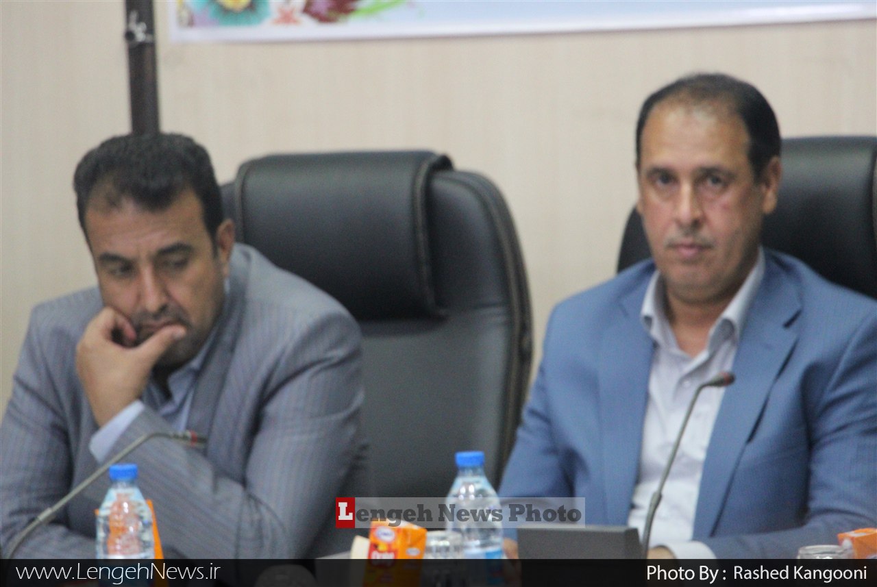 جلسه شورای عالی ورزش همگانی شهرستان بندرلنگه با حضور نیکویی فرماندار ، امیاری مدیر کل ورزش و جوانان استان هرمزگان ، صابری بخشدار مرکزی ، متقی ریئس اداره ورزش و جوانان شهرستان  و جمعی از روسای هیئت های ورزشی در فرمانداری بندر لنگه برگزار شد .