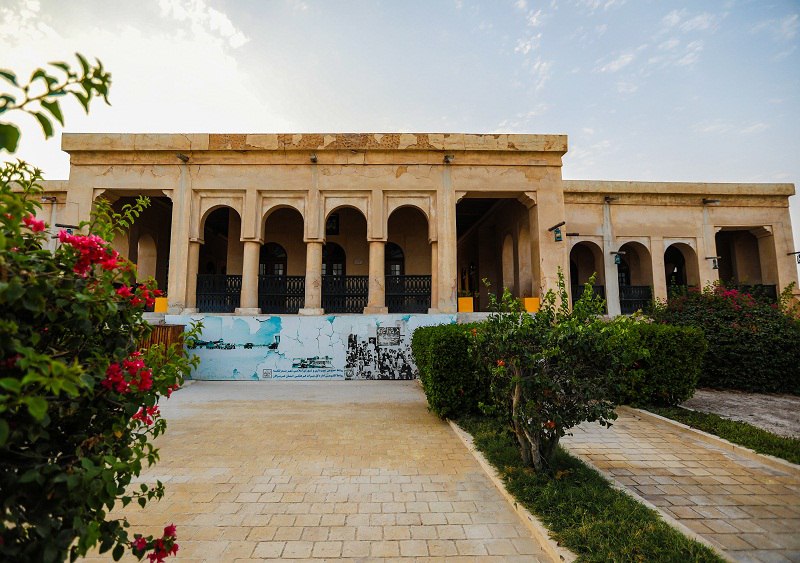 خانه فکری ، یکی از ارزنده‌‌ترین خانه‌های بندرلنگه به شمار می رود که بیش از ۱۰۰سال قدمت دارد و مربوط به دوران قاجاریه است.