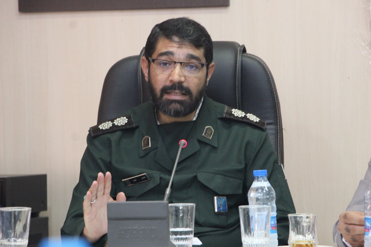 فرمانده ناحیه مقاومت بسیج سپاه شهرستان بندرلنگه از اجرای بیش از ۶۰برنامه ویژه هفته دفاع مقدس در این شهرستان خبر داد.