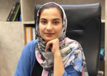 گفتگو با «فاطمه حسن پور» نخبه بندرلنگه ای ؛ رتبه ۷۸ رشته هنر