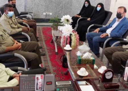 دیدارکارکنان اداره منابع طبیعی شهرستان بندرلنگه با فرماندهی نیروی انتظامی بندرلنگه