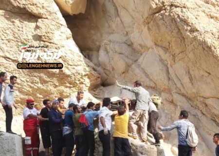 شخص حادثه دیده در کوه بنو لمزان نجات یافت