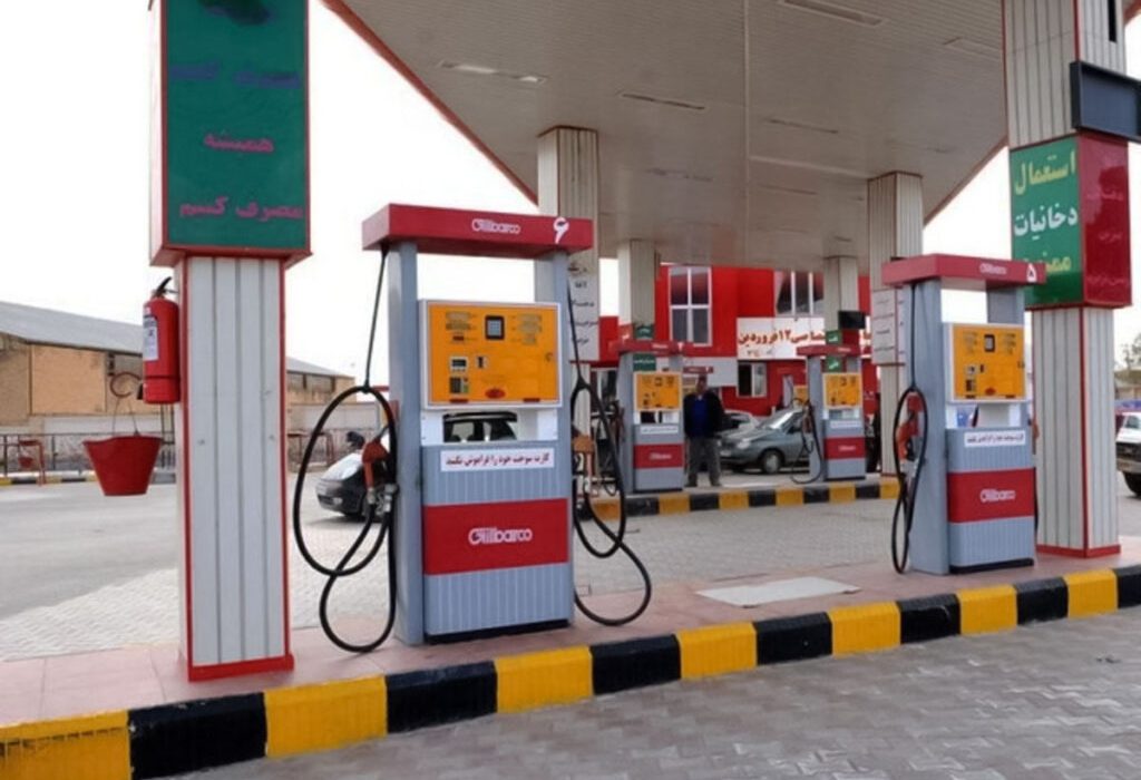 جایگاه های عرضه سوخت بندر لنگه بزودی فعال میشوند