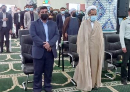 حضور فرماندار و مسئولان دستگاههای اجرایی شهرستان بندرلنگه در مراسم گرامیداشت حماسه ۹ دی