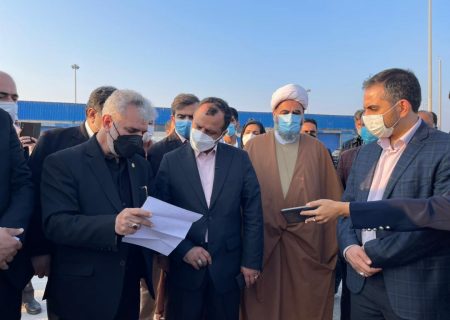 بازدید دکتر خاندوزی وزیر امور اقتصادی ‌دارایی از بخش های مختلف اداره بنادر و دریانوردی بندرلنگه