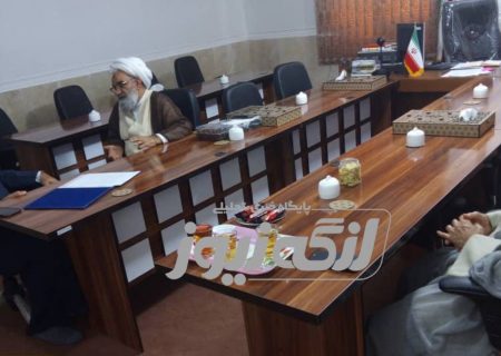 وظیفه اصلی حوزه های علمیه حفظ، تقویت و دفاع از نظام اسلامی است