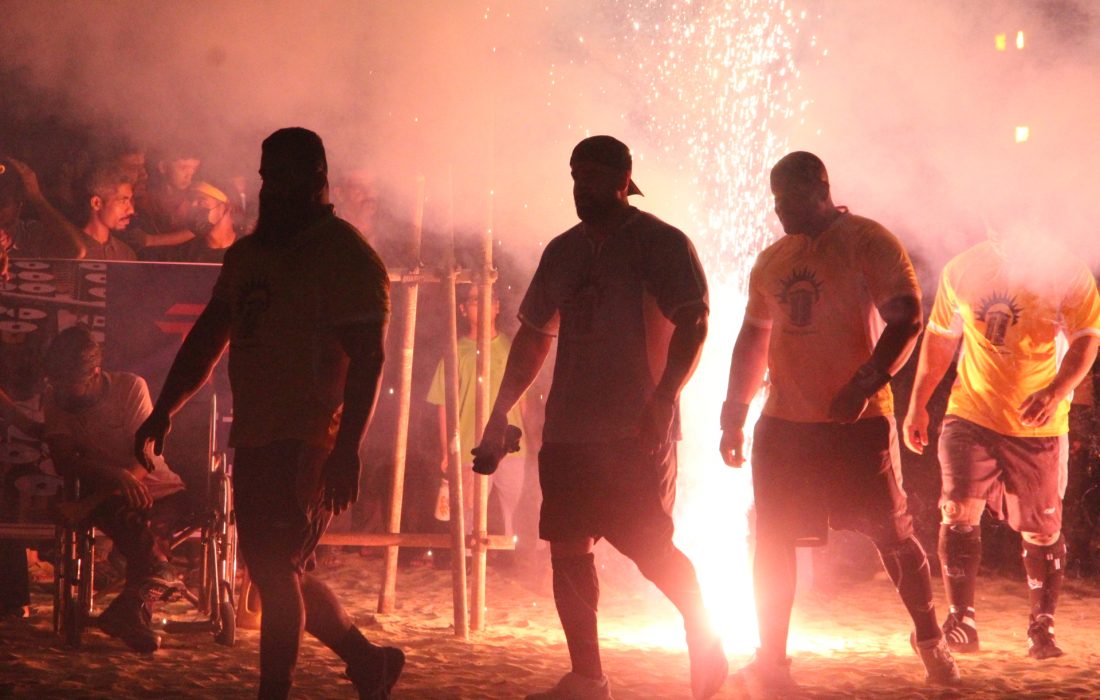 فردین بیژن‌پور قهرمان مسابقات قوی‌ترین مردان ساحلی استان هرمزگان شد