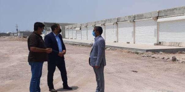 فرماندار بندرلنگه از پروژه  معاینه فنی خودروهای سبک و سنگین بازدید کرد