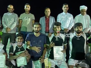 مسابقات فوتبال روستای چمپه با معرفی برترین‌ها به کار خود پایان داد