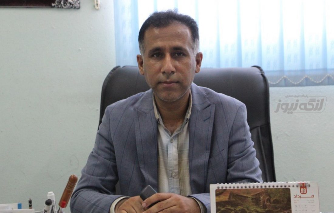 ۱۸ چمن مصنوعی در شهرستان بندرلنگه به بهره برداری میرسد/ استخر بندرلنگه ظرف یکماه آینده با برطرف شدن نواقص قابل استفاده میشود