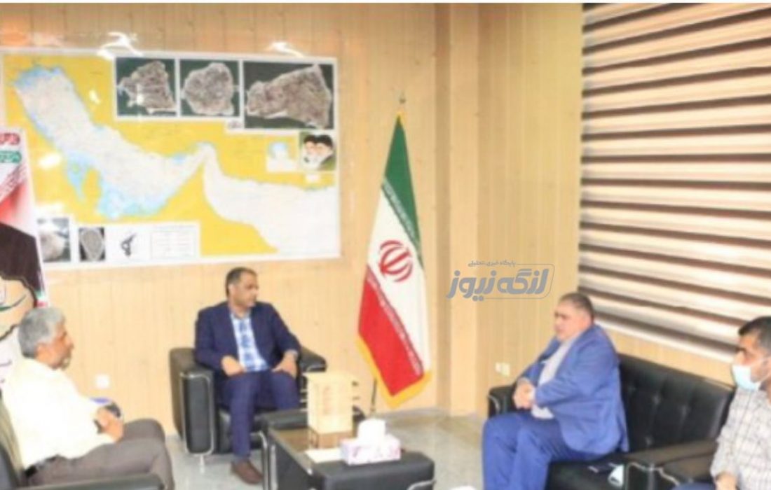 دیدار مدیرکل پست هرمزگان با فرماندار شهرستان بندرلنگه
