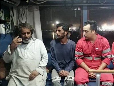 نجات جان دو صیاد مفقود شده اهل روستای‌شناس شهرستان بندرلنگه با تلاشی ۷ساعته در اطراف جزیره کیش