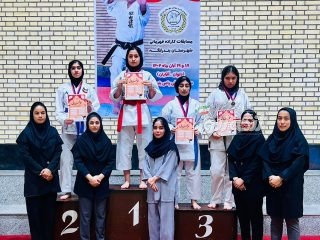 بانوان کاراته کای فجر بندرلنگه با اقتدار بر سکوی نخست ایستاد