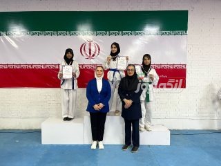 درخشش تکواندو کاران دختر بندرلنگه در مسابقات استانی