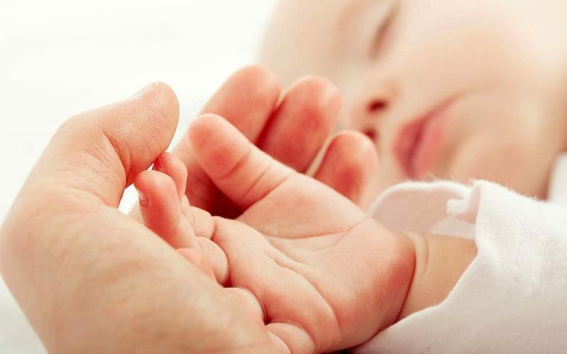 پسرها از دخترها بیشتر متولد شدند