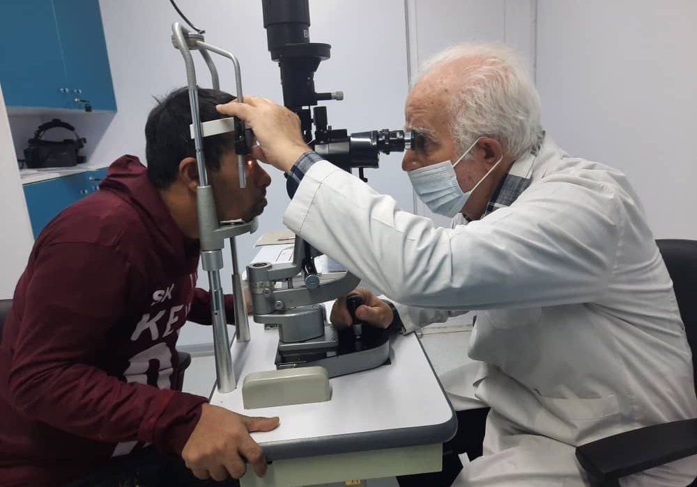 ویزیت رایگان بیماران توسط گروه جهادی نورآوران سلامت