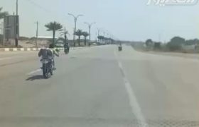 انجام حرکت خطرناک چهار نوجوان در حوالی پارک دولت بندرلنگه با موتورسیکلت