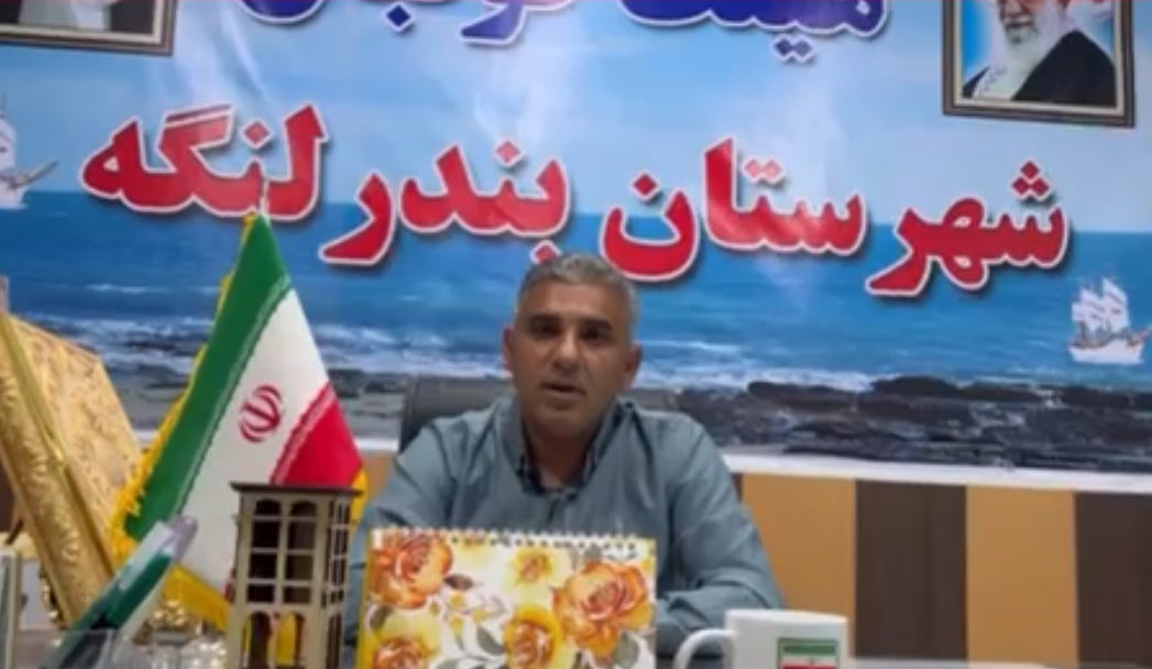 نصب سایبان و تعویض کابل‌های فرسوده به ارزش ۹۴۰ میلیون تومان توسط هیات فوتبال در بندرلنگه