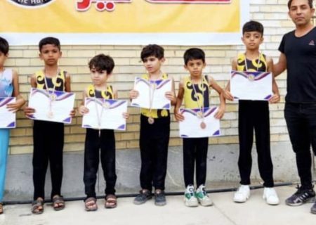 کسب دو مدال نقره و هشت برنز تیم ژیمناستیک بندرلنگه در مسابقات استانی