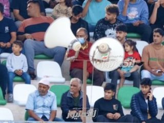 سکوهای استادیوم تختی بندرلنگه در یک هفته صندلی‌دار شد
