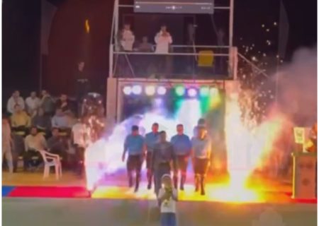 گفتگو با مهدی پاشازاده در حاشیه مسابقات کنخ کاپ روستای کنخ شهرستان بندرلنگه