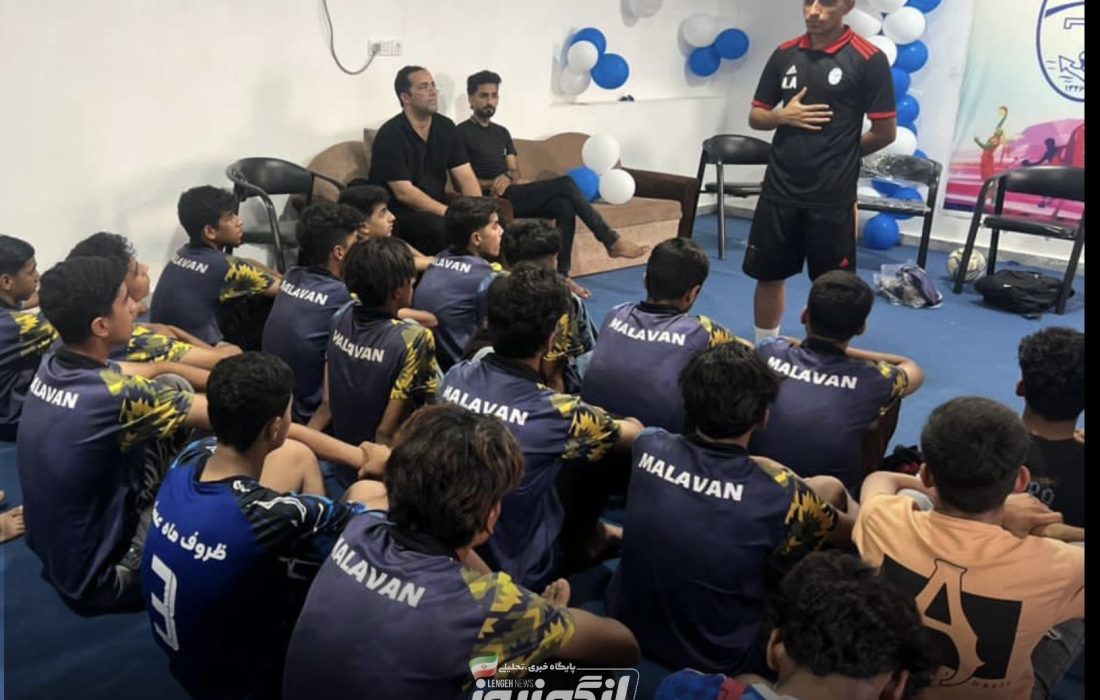 قهرمانی نیلگون خلیج فارس در مسابقات فوتسال باشگاه ملوان بندرکنگ