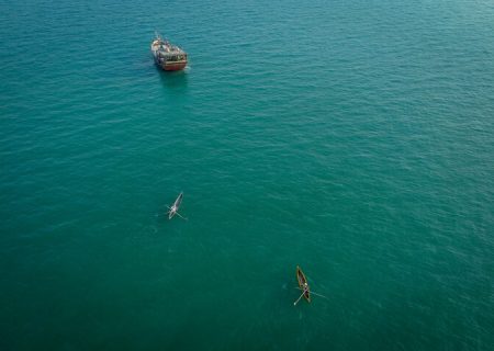 توقیف شناور حامل ۴۵ هزار لیتر سوخت قاچاق در آب‌های اطراف جزیره کیش