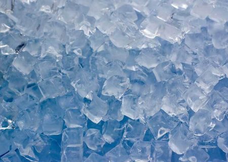 پیگیری ویژه فرماندار بندرلنگه برای رفع مشکلات صیادان و کنترل قیمت یخ