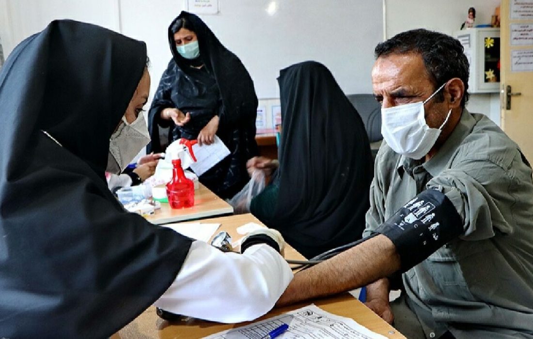 استقرار پزشکان جهادی در بندرلنگه برای ارائه خدمات درمانی رایگان