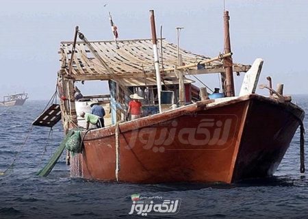 ۱۰ لنج بی‌هویت در عملیات دقیق دریابانی بندرلنگه