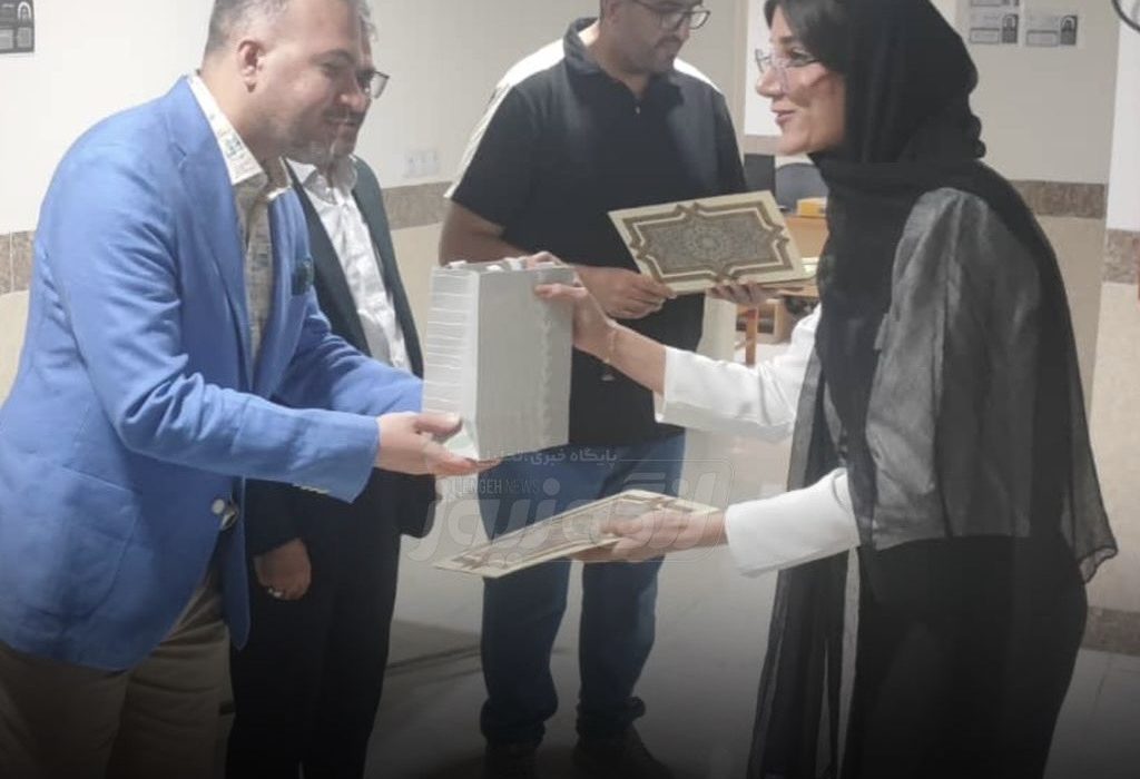 تجلیل از پزشکان بندرلنگه همزمان با روز پزشک؛ پاسداشت تلاش‌های بی‌وقفه مدافعان سلامت