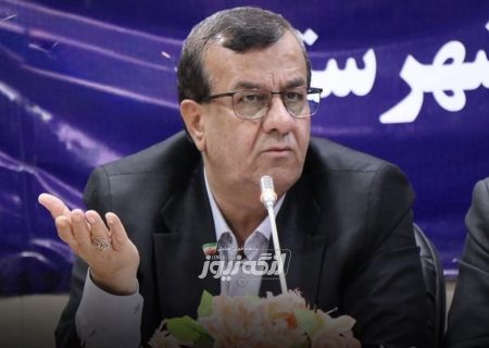 دانشجویان دختر دانشگاه فرهنگیان کما فی السابق در بندرعباس تحصیلات خود را ادامه می دهند