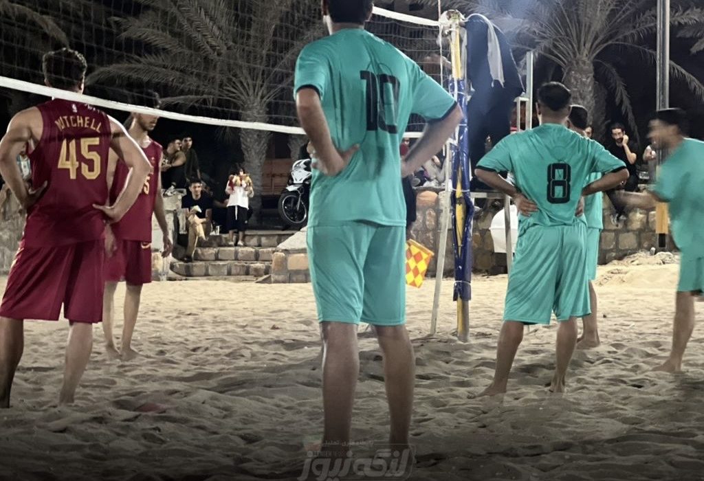 راهیابی تیم‌های آموزش و پرورش و محله بلوکی به فینال نخستین دوره مسابقات والیبال ساحلی بندرلنگه