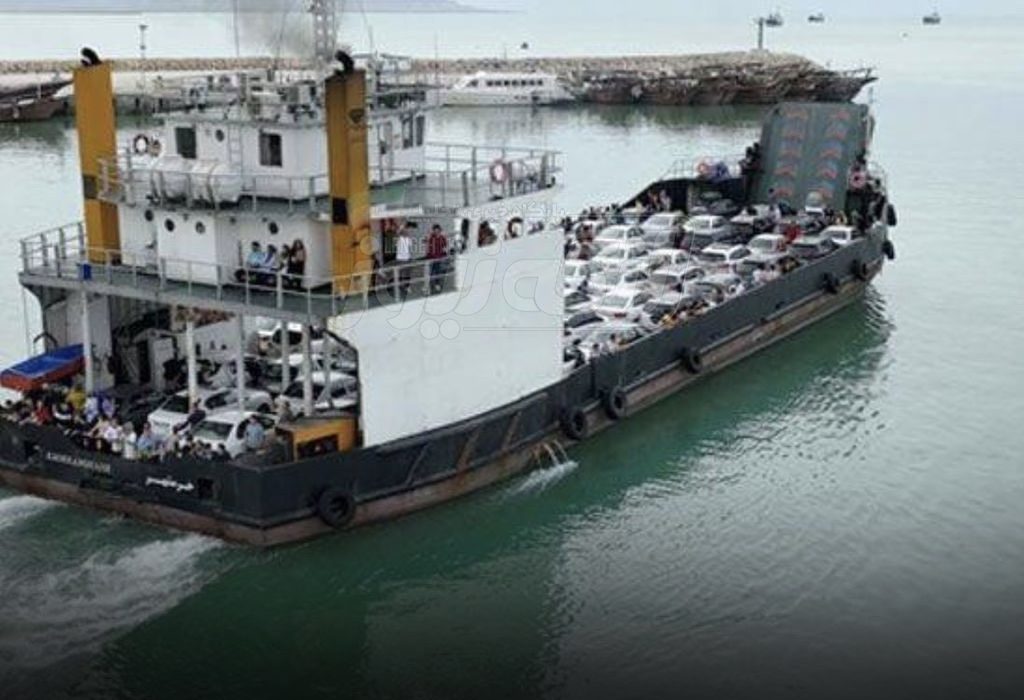 محدودیت‌ تردد دریایی در مسیر بندر چارک – کیش جمعه ۲۱ شهریور