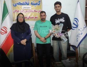 استقبال از قایقران شایسته بندرلنگه‌ای پس از بازگشت از اردوی ملی رویینگ